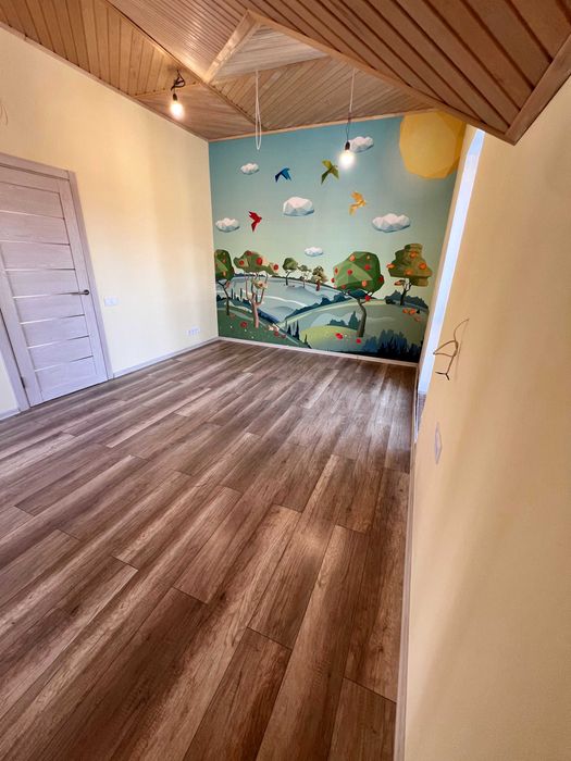 Будинок з ремонтом в Ірпені. Мінімальне оформлення