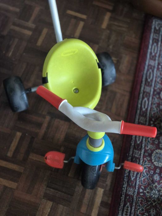 Triciclo usado em excelente estado