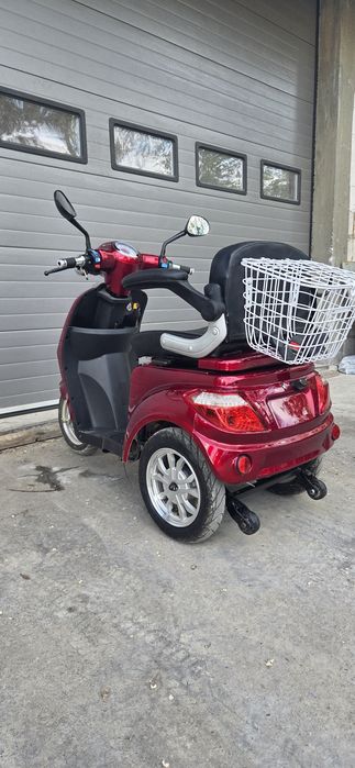 Wózek do pomocy w poruszanie się