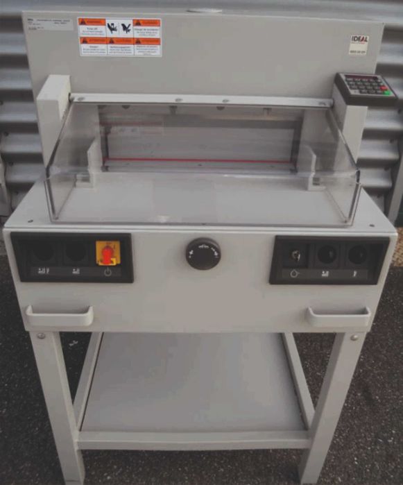 Guilhotina Ideal Seminova