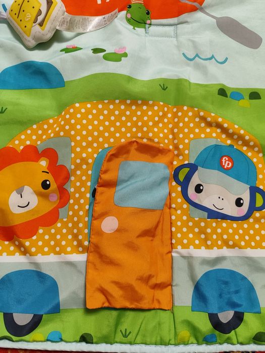 Продам розвиваючий килимок Fisher Price