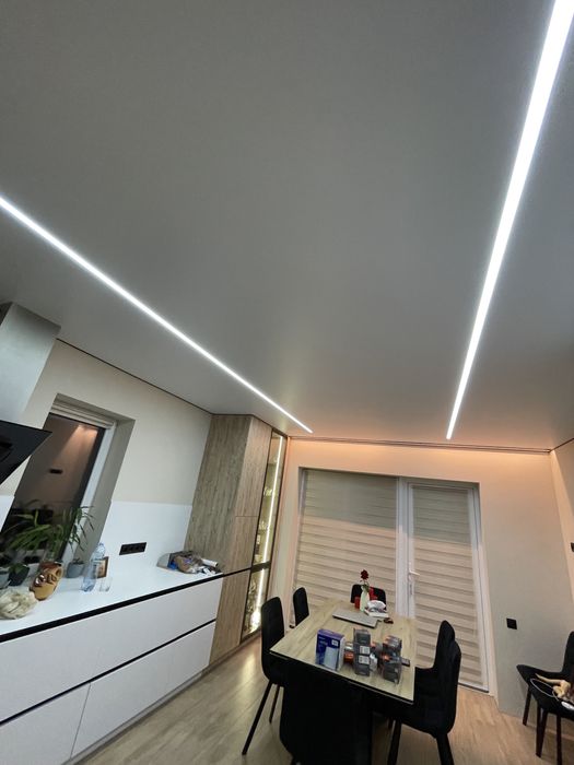 Наяжні стелі. Матові глянцеві сатинові