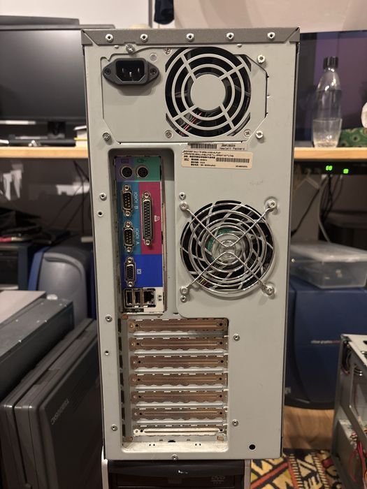 Serwer HP ProLiant ML310