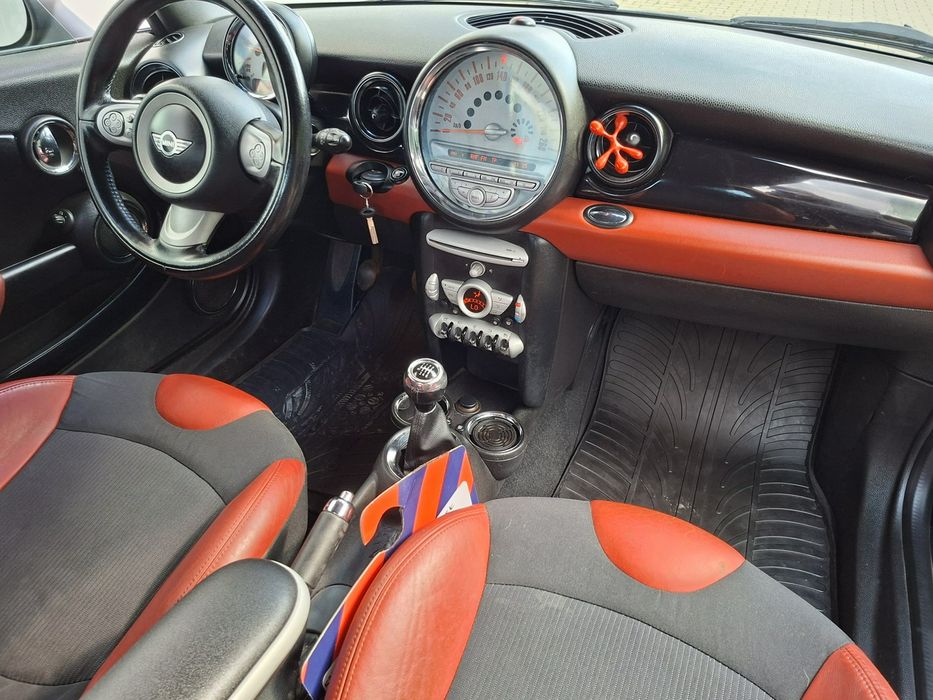 Mini Cooper 1.6 diesel bogata wersja wazne opłaty
