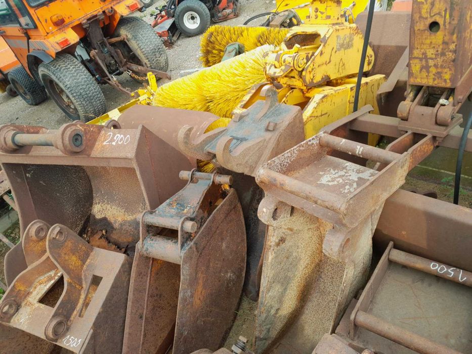 Łyżki do maszyn budowlanych