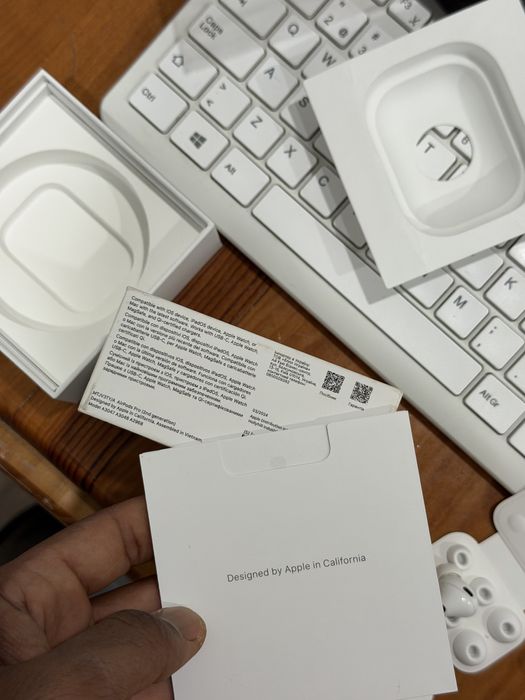 Lado ESQUERDO airpods pro 2nd geração