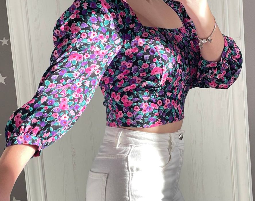 Стильний топ ZARA