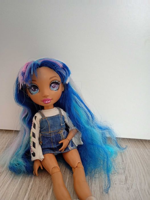 Lalka Rainbow High - Skyler + ubranka
