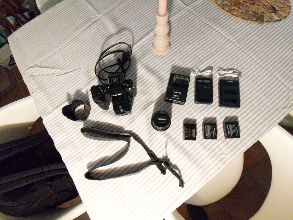 Panasonic Lumix G7 + Lentes e Baterias