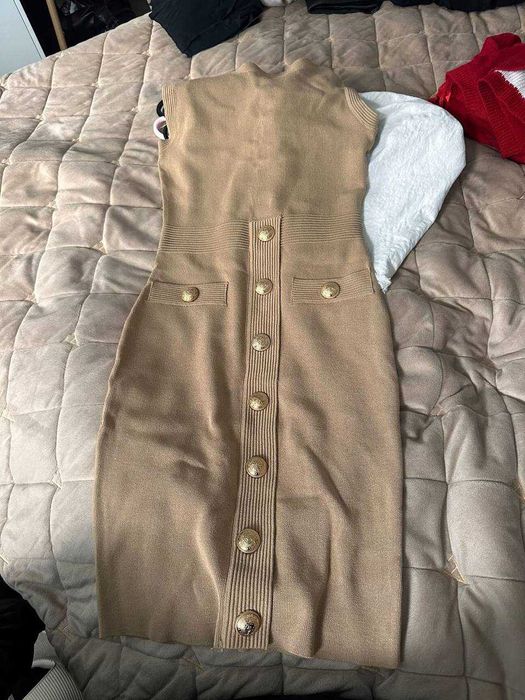 Жіноча сукня розмір S/M