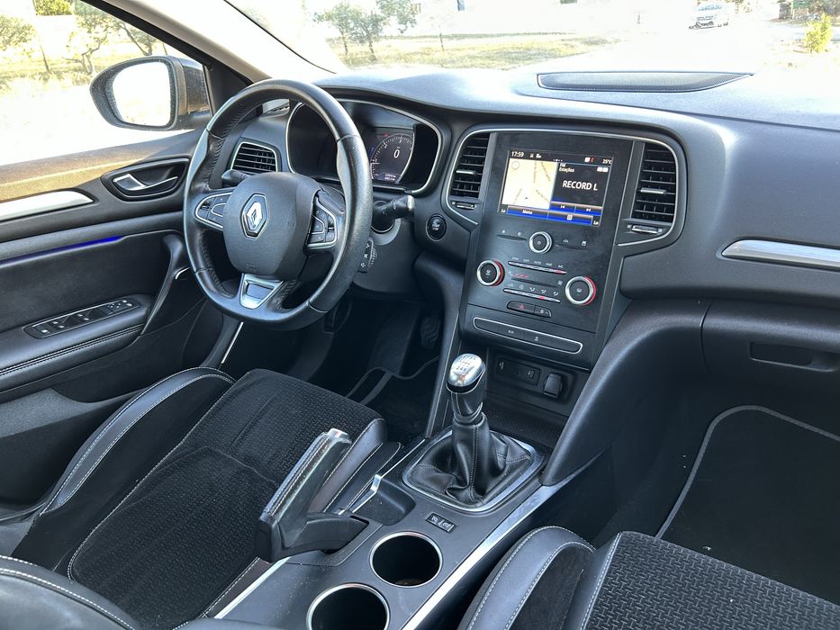 Renault Megane 1.5 - Nacional 137 mil kms