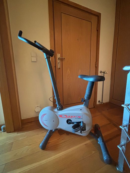 Stationary Bicycle489274641619374080