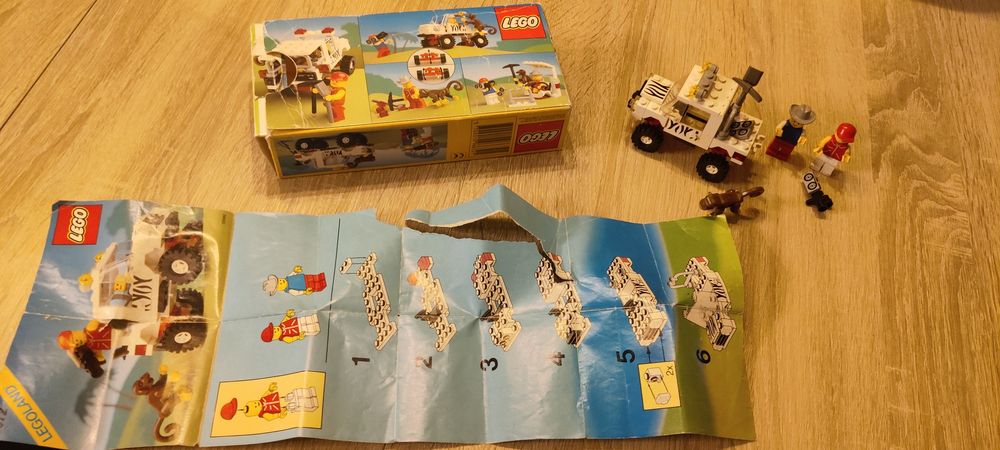 LEGO 6672 z lat 90tych safari samochód terenowy kamerzysta
