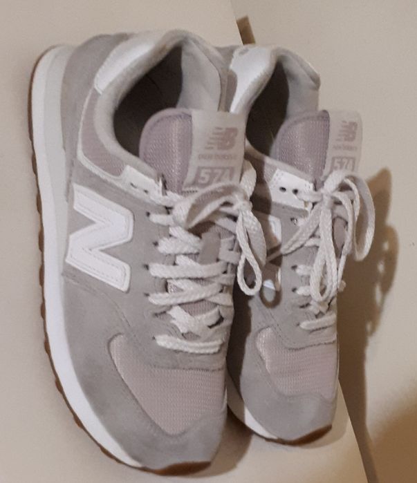 Кроссовки женские  NB 547. Оригинал.