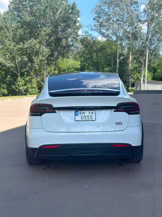 Tesla Model X Plaid