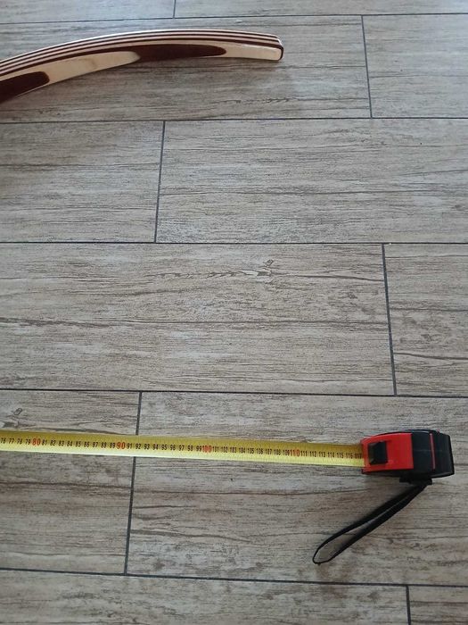 Ładny rumpel do sterowania jachtem żaglowym lub motorowym. Nowy.
