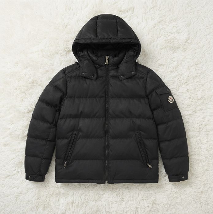 Пуховая куртка Moncler Maya
