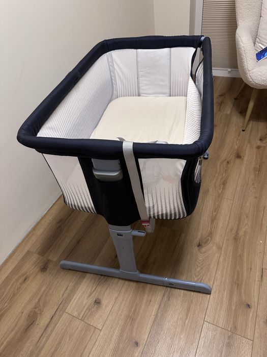 Łożeczko chicco next to me