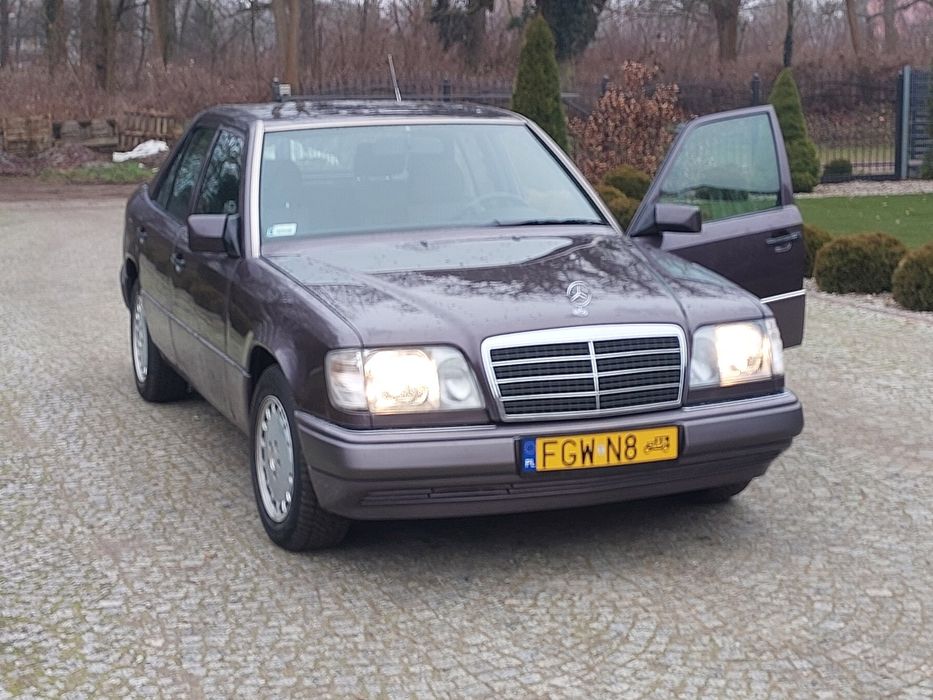 W 124 E220 94 rok Automat