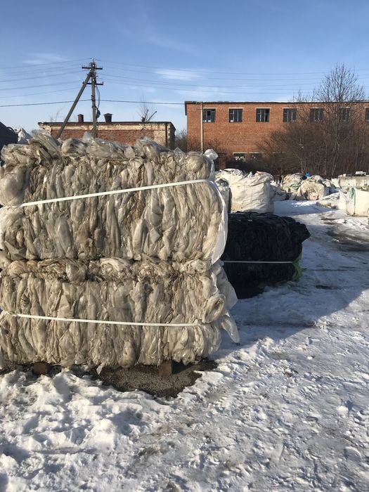 Куплю плівку поліетилен чорна агрорукав крапельний полив біг-бег клійо