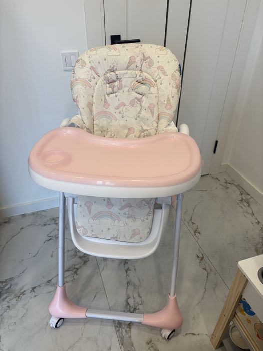 Крісло для годування