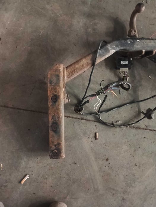 Hak+wiązka Dodge Nitro 2007 rok