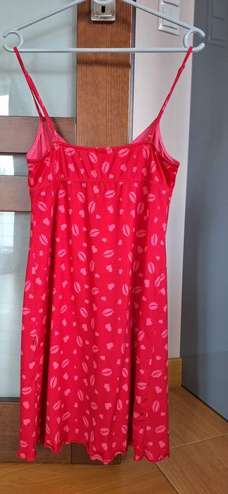 Koszulka nocna S Triumph usta serduszka