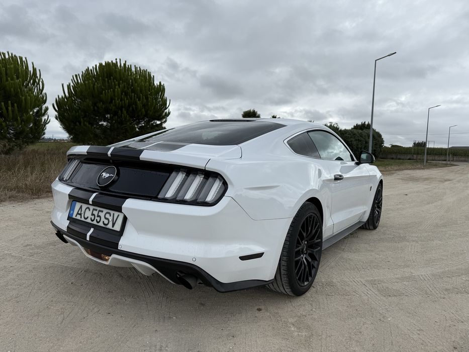 Ford Mustang 2.3 i Ecoboost  cx Manual 6v