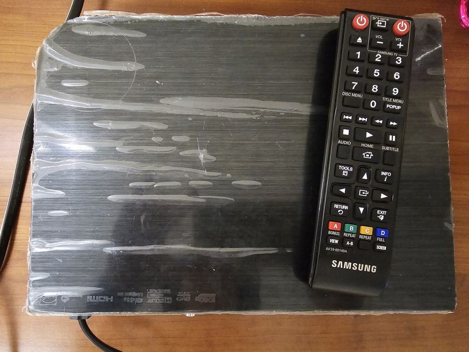 Плеєр Blu-ray Samsung BD-F5100