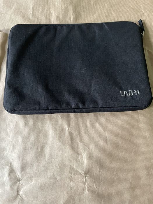 Etui pokrowiec na laptopa Lab31
