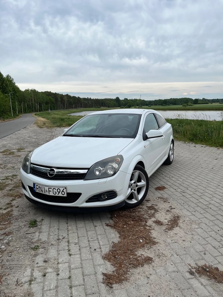 Opel Astra 1.6 Turbo Sport