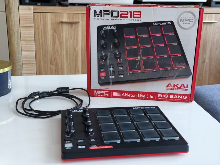 Sprzedam Akai MPD 218