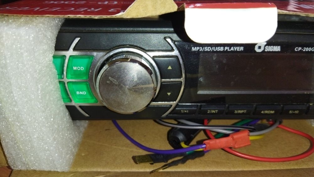 Продам автомагнитолу.