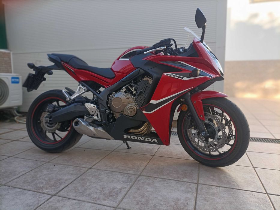 Honda CBR 650f de origem