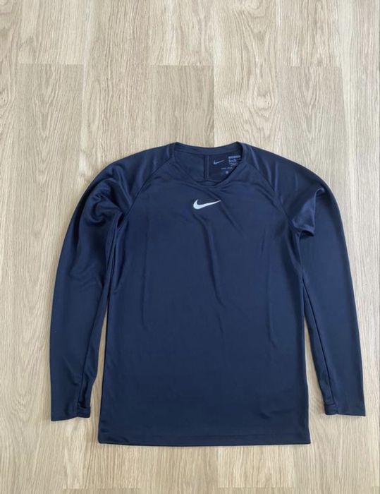Кофта лонгслв NIKE
