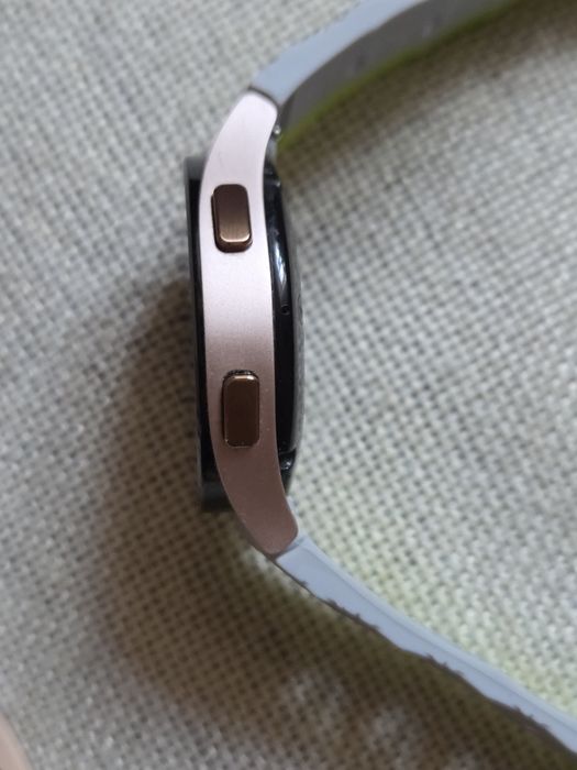 Смарт часы Samsung Galaxy Watch4 40mm часы Самсунг