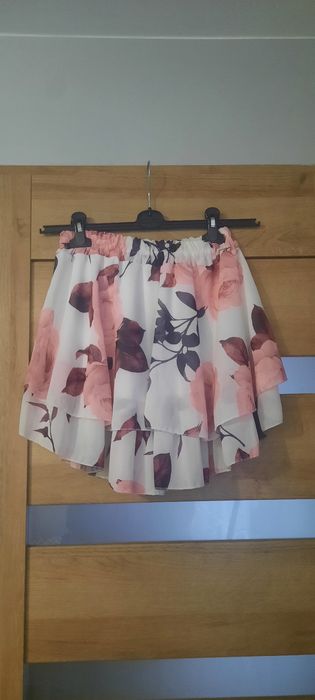 Spódniczka w kwiaty