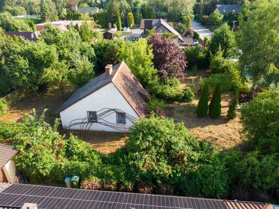 Działka z murowanym domkiem | Szałe, ul. Wiśniowa | 880 m²