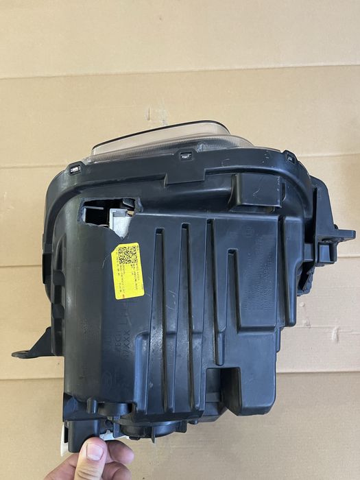 Farol Auxiliar esquerdo Hyundai Tucson NX4