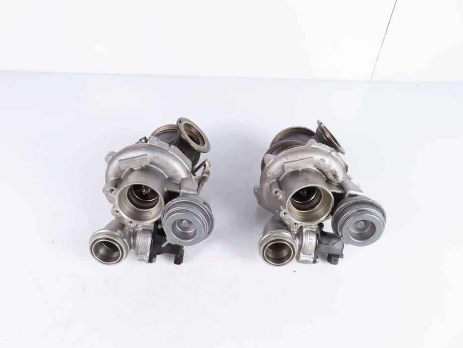 Conjunto De Turbos Bmw 5 Ref: 11657646092 / 4571543