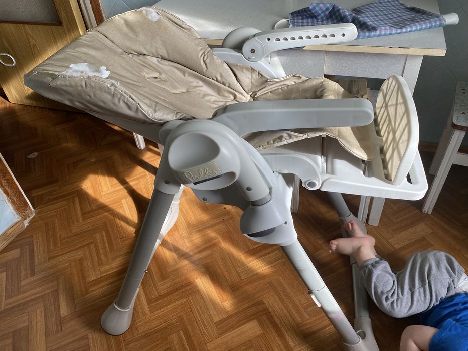 Стільчик для годування дитини Chicco Poly