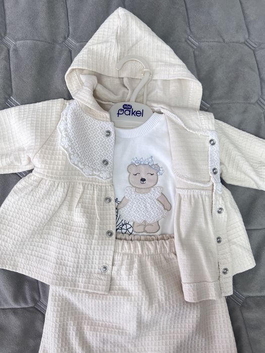 Костюмчик доя дівчинки 3-6 міс