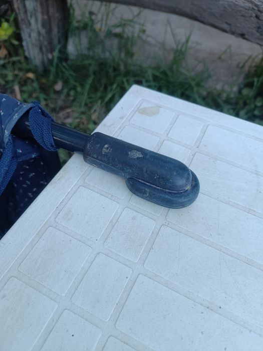 Cadeirinha de mesa para bebé