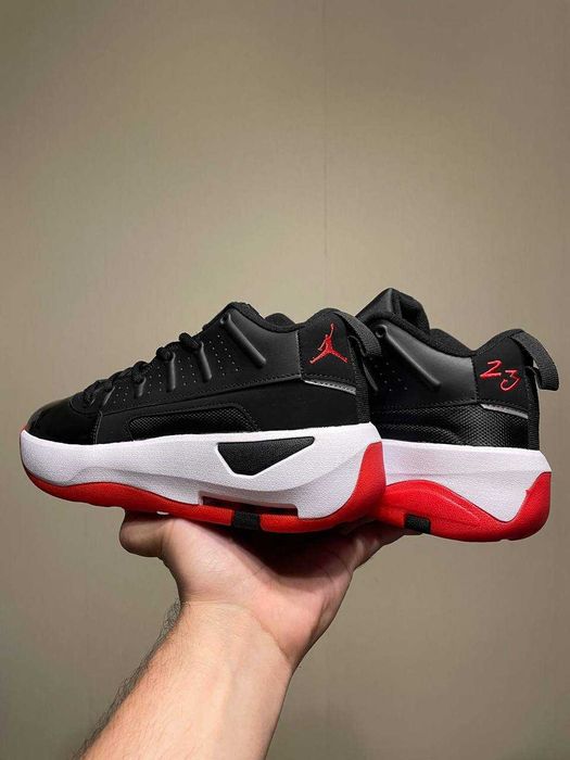 Кросівки Nike Air Jordan Max Aura 7 Bred premium