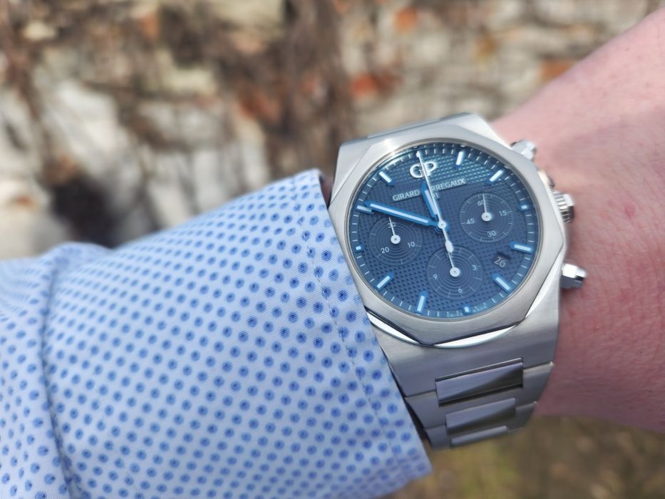 Часы годинник Girard Perregaux Laureato Chronograph