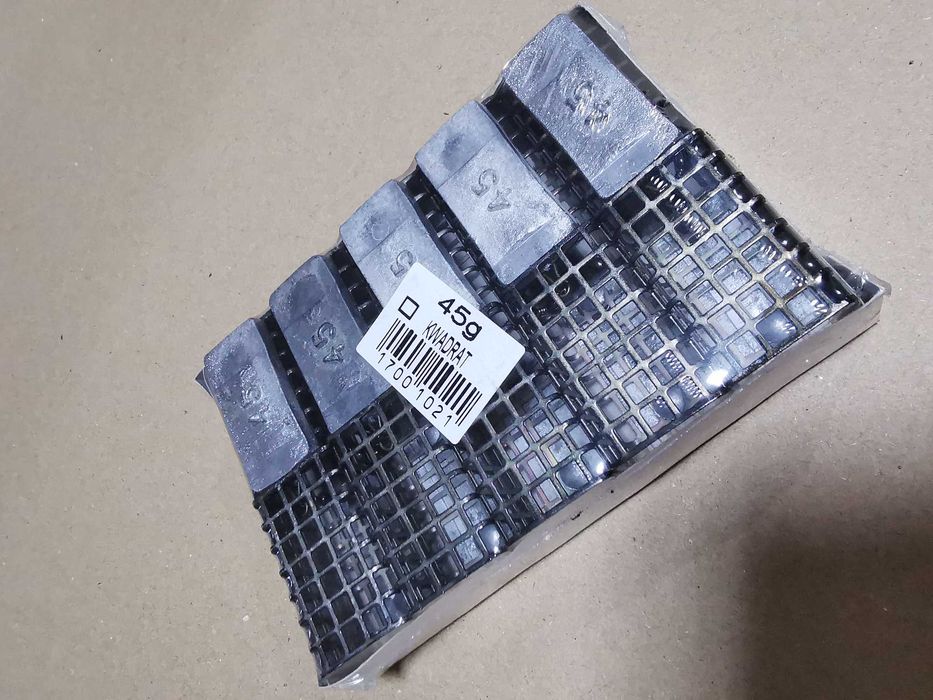 Koszyk wędkarski kwadrat 45g 26x44 - 2x10 sztuk
