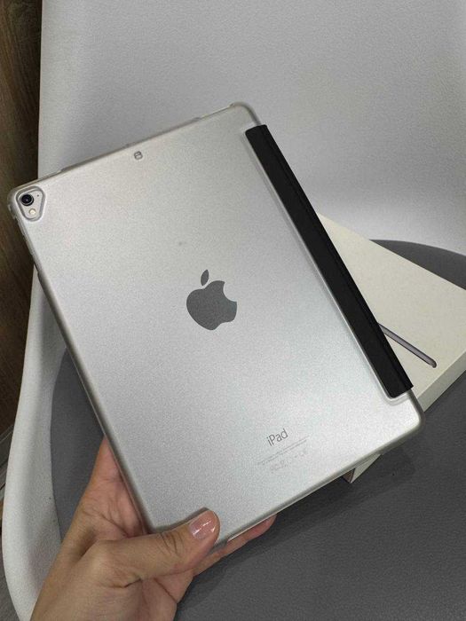 Продам Ipad Pro 9.7