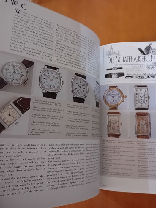 Wristwatches Armbanduhren Montres-bracelets