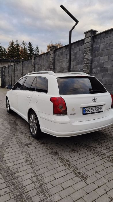 Продам Тойоту Авенсіс 2007 р.