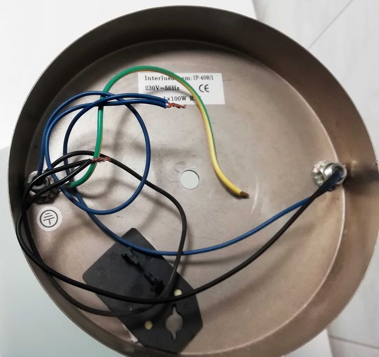 Candeeiro de teto de design da marca Interlusa - Aço e Vidro